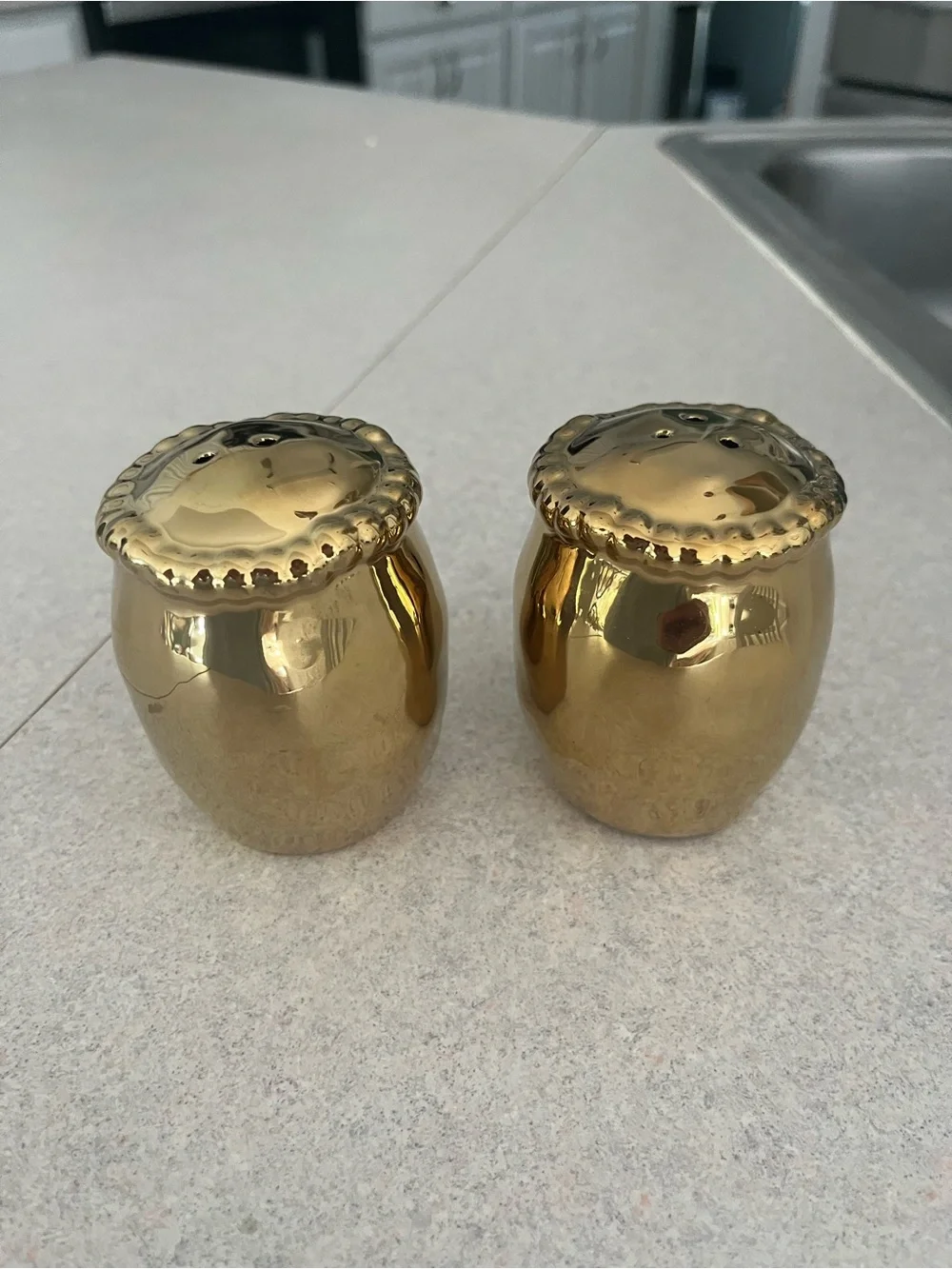 Gold Ceramic Salt and Pepper Shakers - Elegant Home Accents